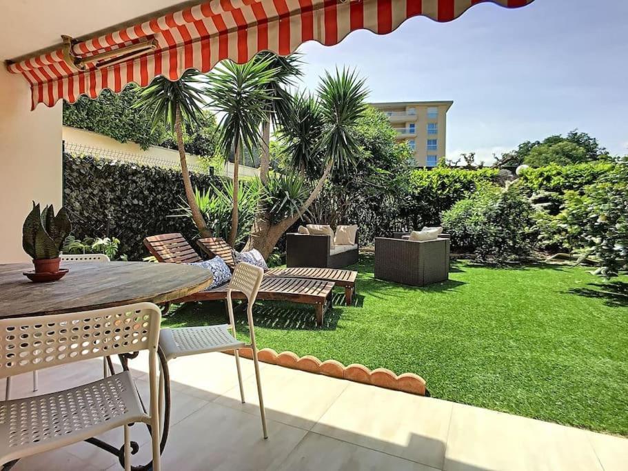 Charming 1 bedroom with private garden Antibes Buitenkant foto